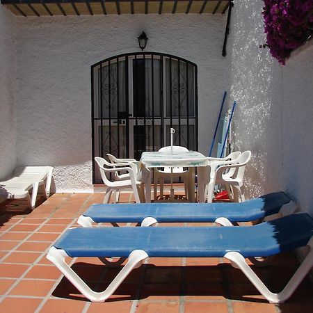Pinos 11 Menyber Apartment Nerja Exterior photo